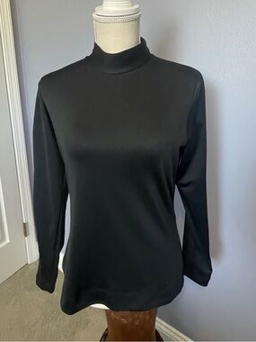 Nike Base Layer Black Long Sleeve Mock Neck Top size S